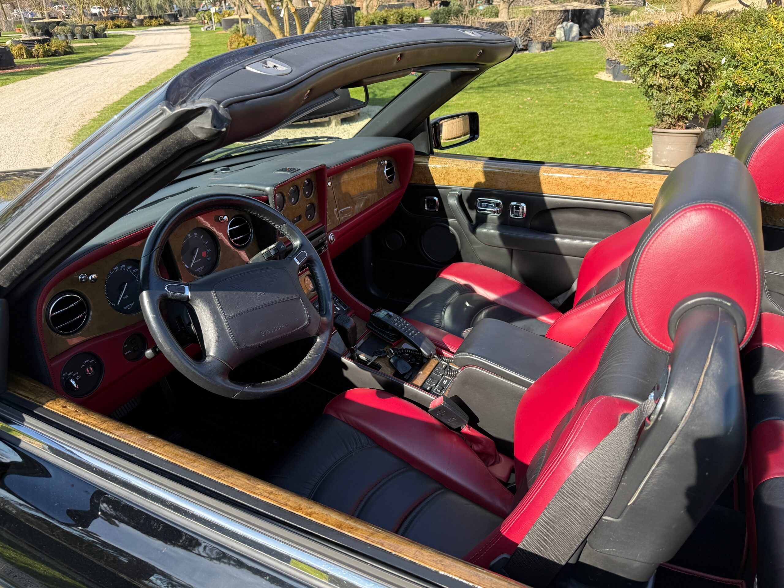 BENTLEY Azure - Image 12