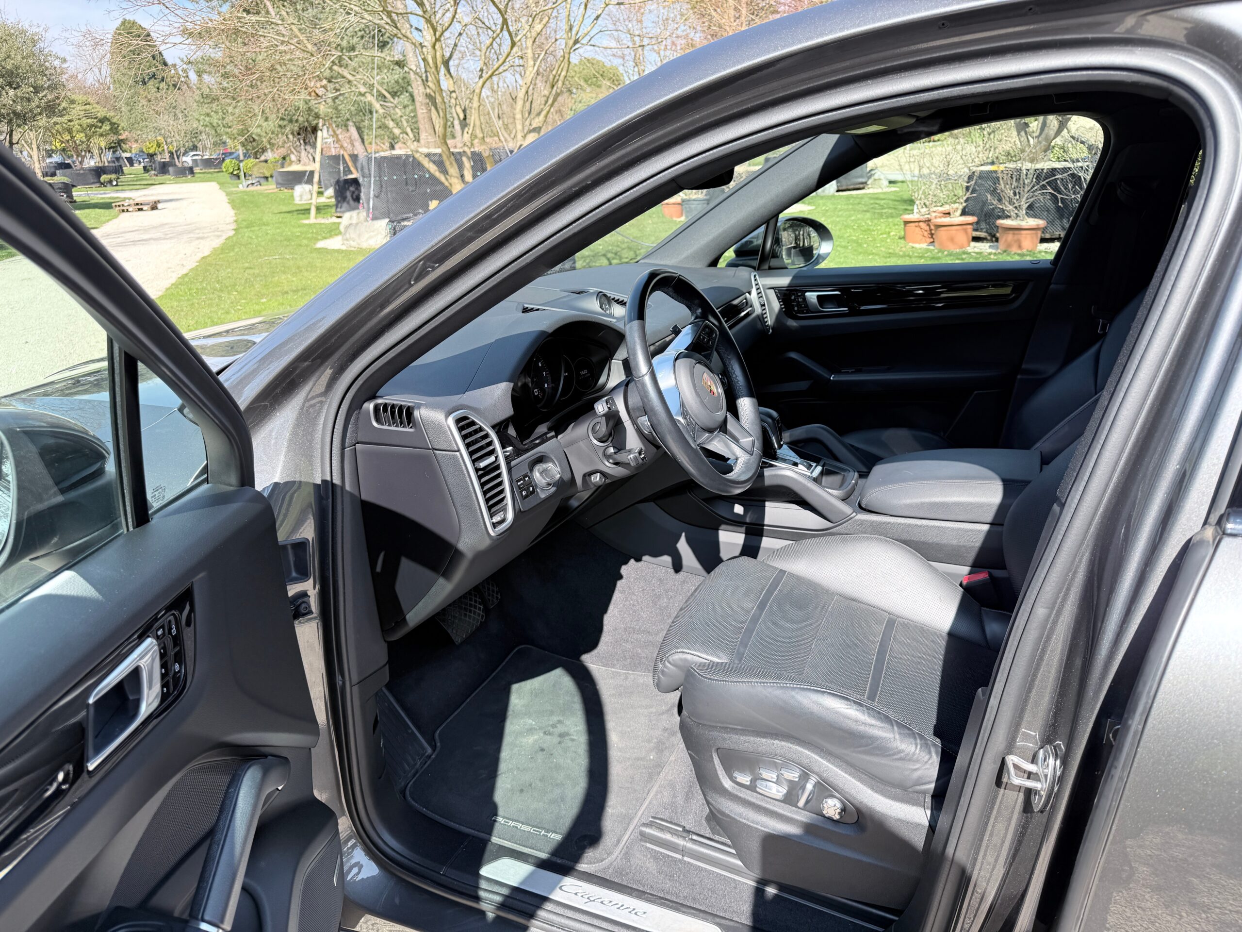 PORSCHE Cayenne Coupé - Image 7