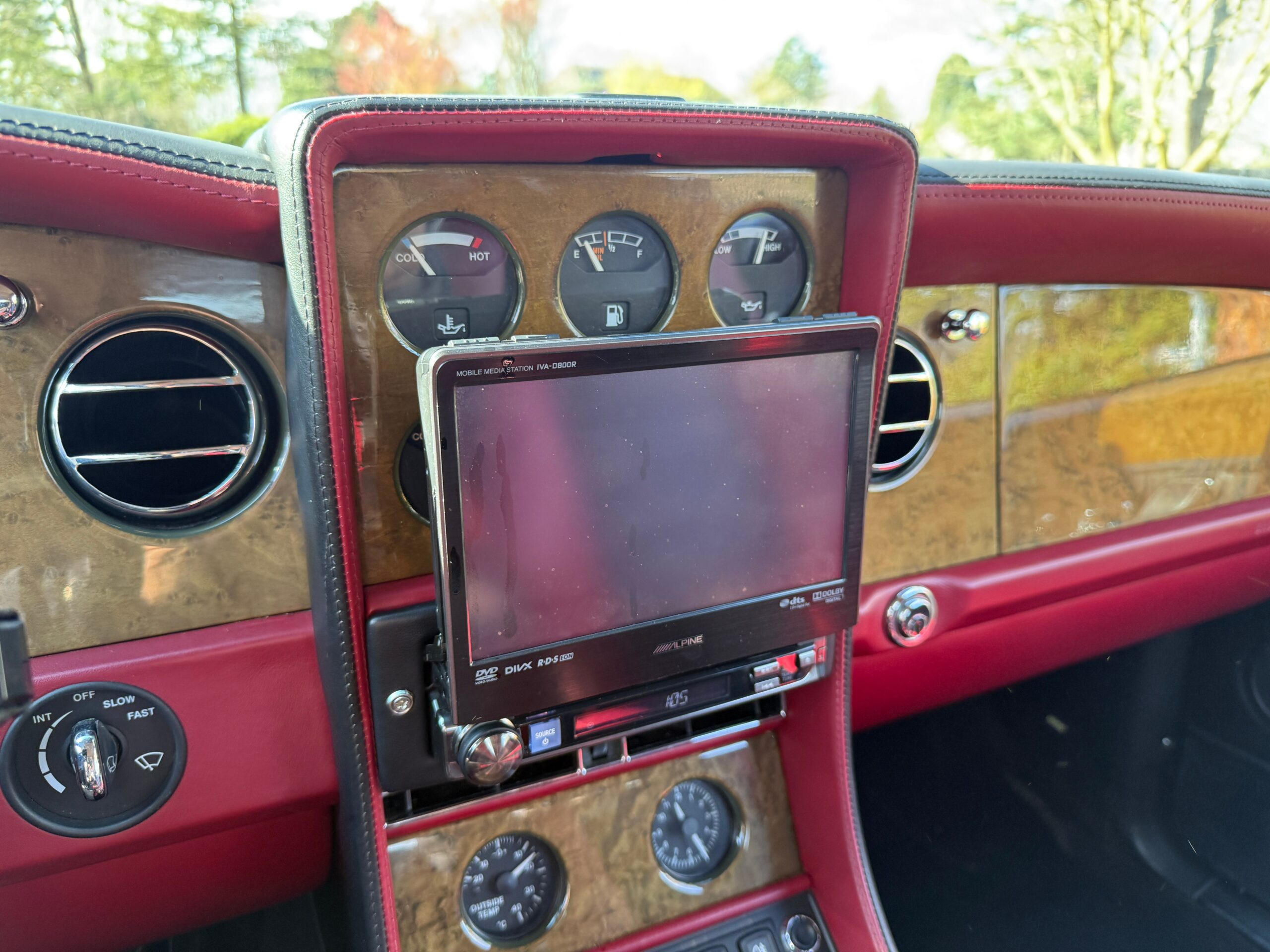 BENTLEY Azure - Image 20