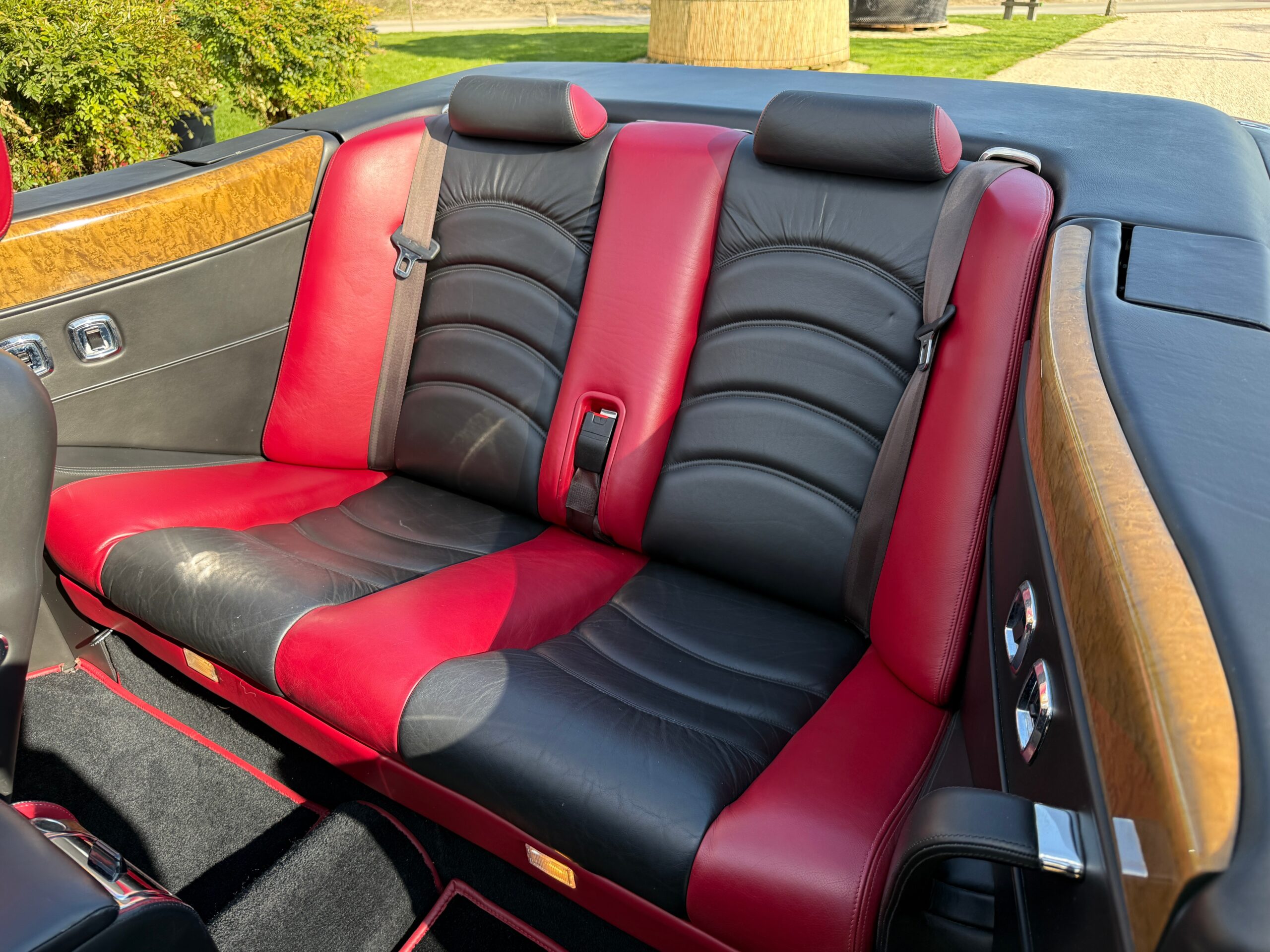 BENTLEY Azure - Image 15