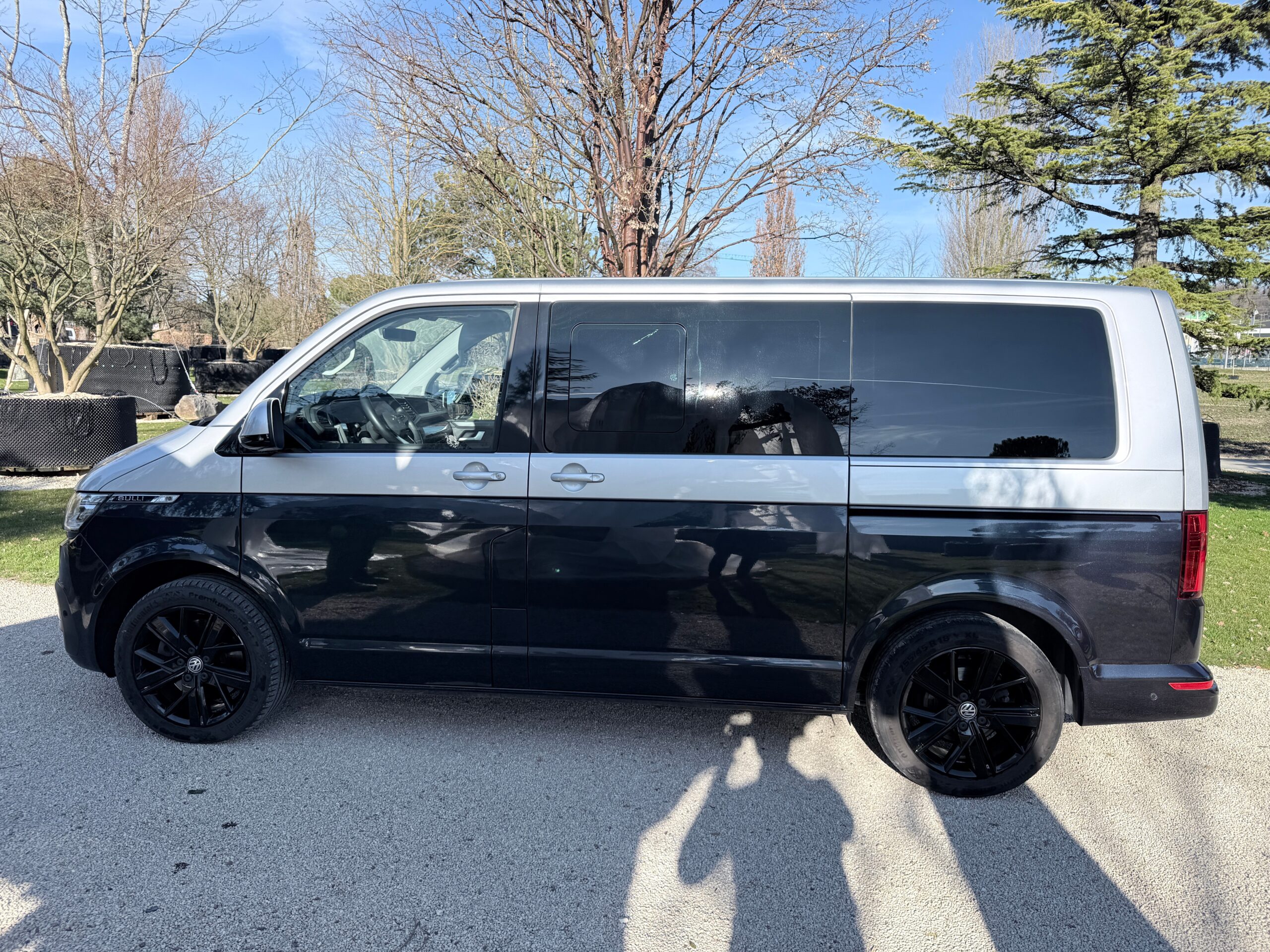 VW T6.1 Multivan 2.0 Bi-TDI Highline Liberty 4Mot. DSG - Image 2