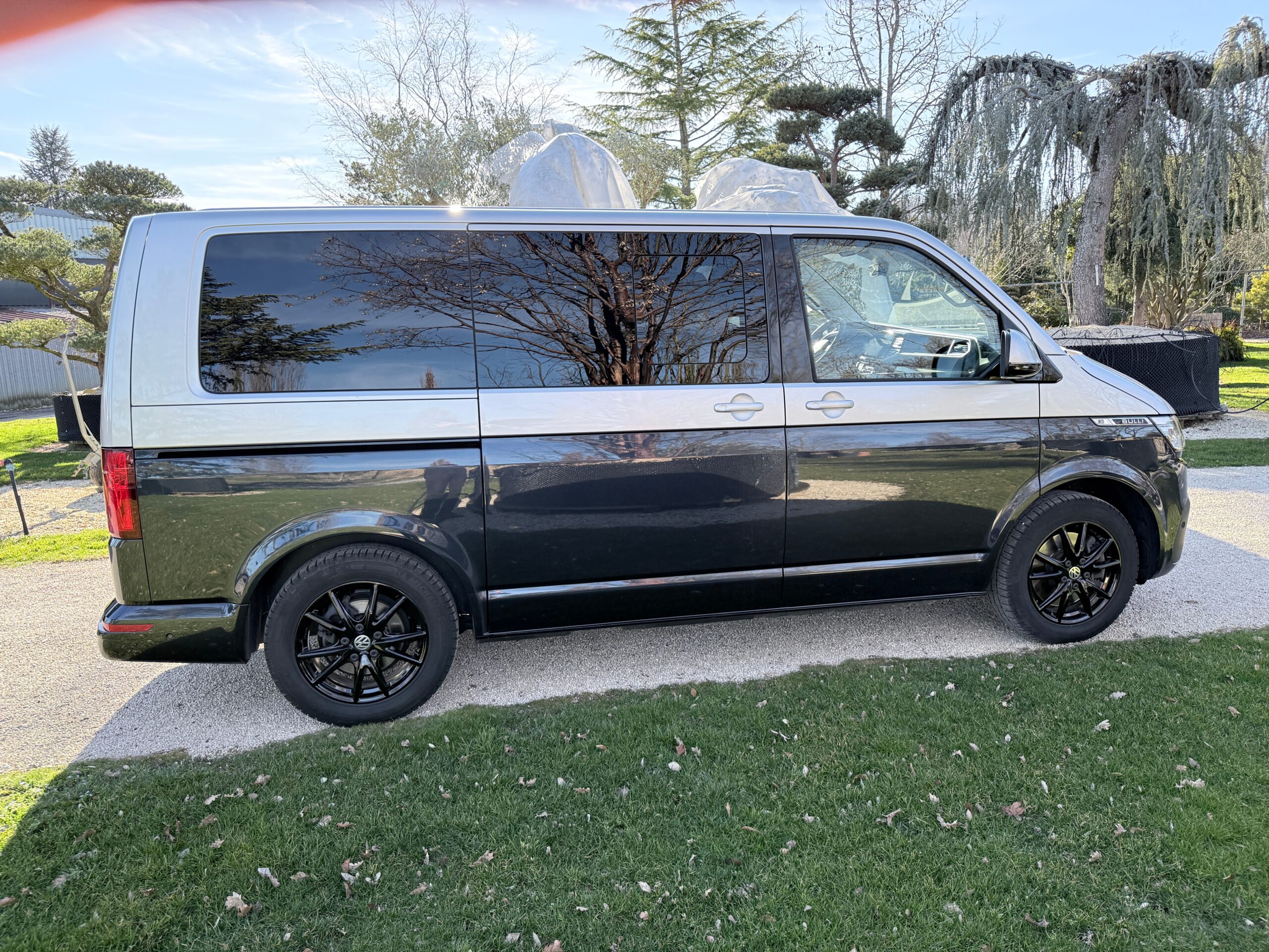 VW T6.1 Multivan 2.0 Bi-TDI Highline Liberty 4Mot. DSG - Image 3