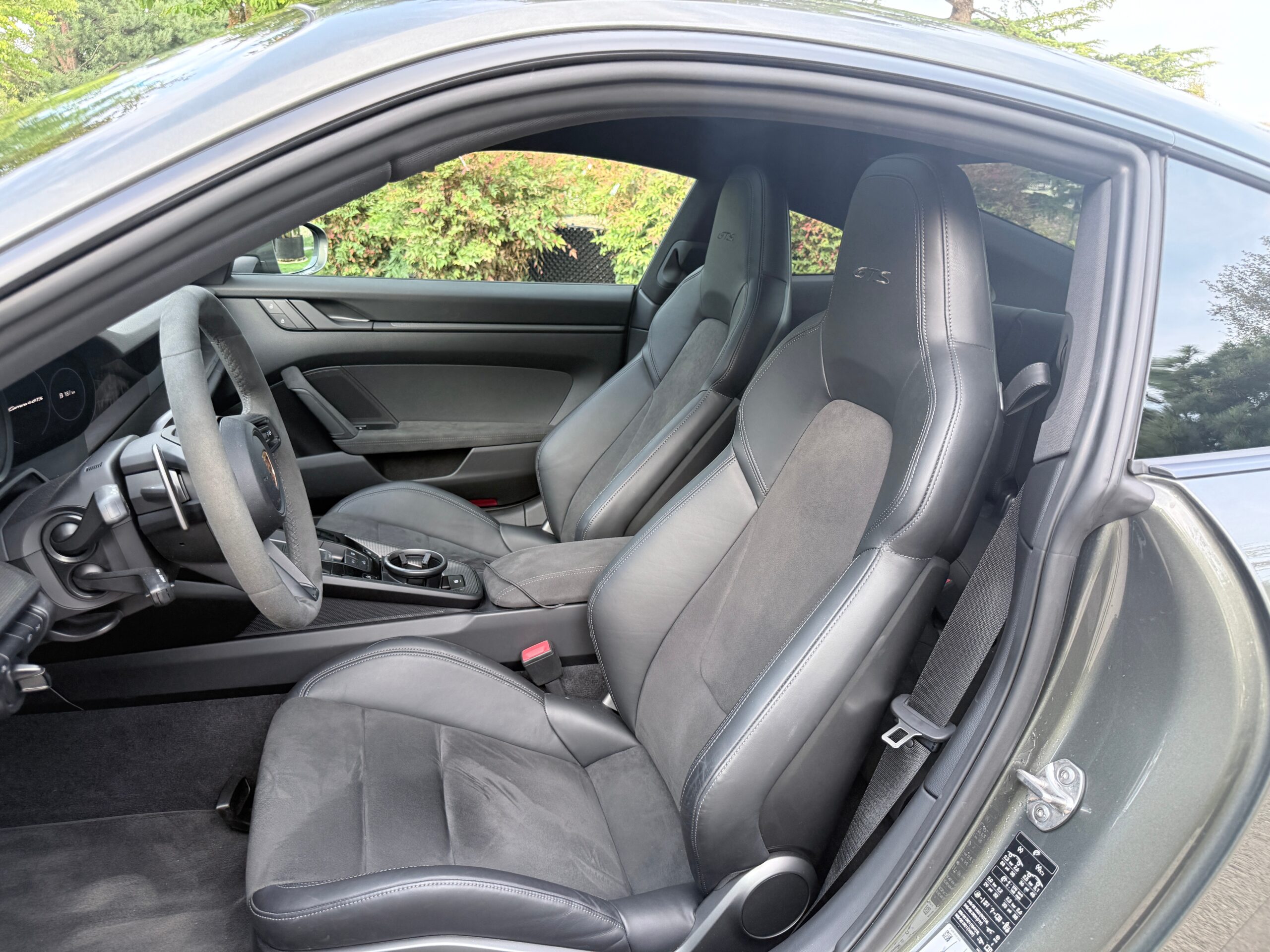 PORSCHE 911 Carrera 4 GTS PDK – Bild 9